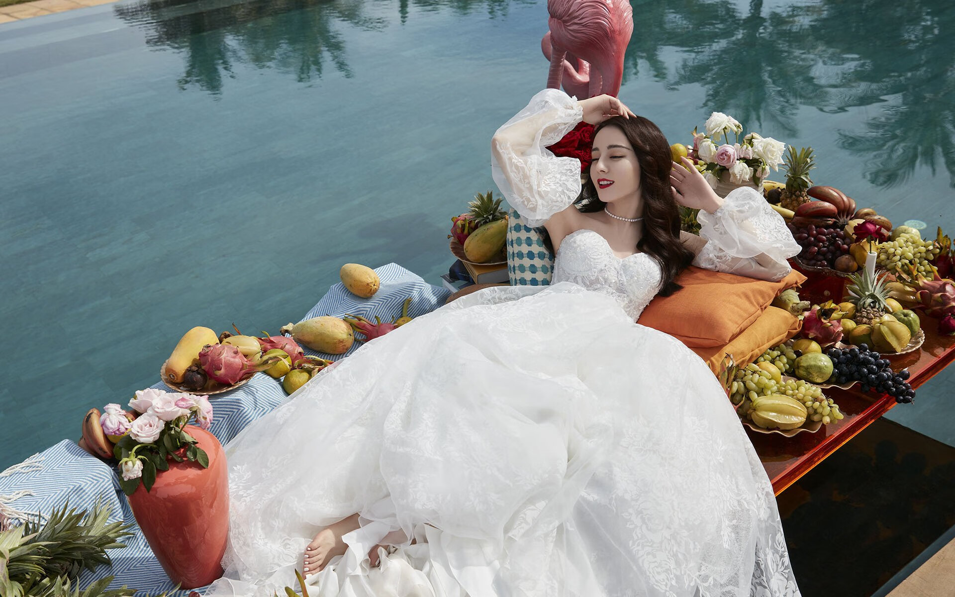 全明星票选首轮公布，库里继续领跑后场票数，全明星赛库里得分